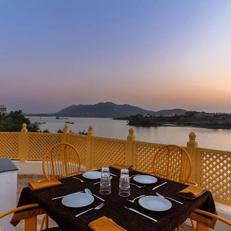 Haveli Jai Durga At Pichola Lake Hotel อุเดเปอร์ ภายนอก รูปภาพ